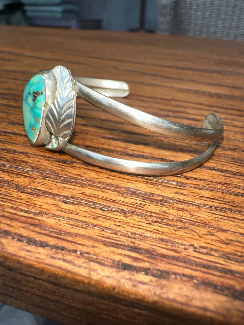 Vintage Native American HandMade Turquoise Sterling Silver Cuff Bracelet